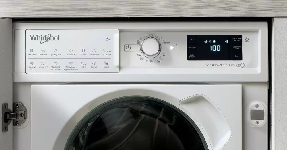 Maşină de spălat rufe încorporabilă Whirlpool BI WMWG 81484 PL, alb