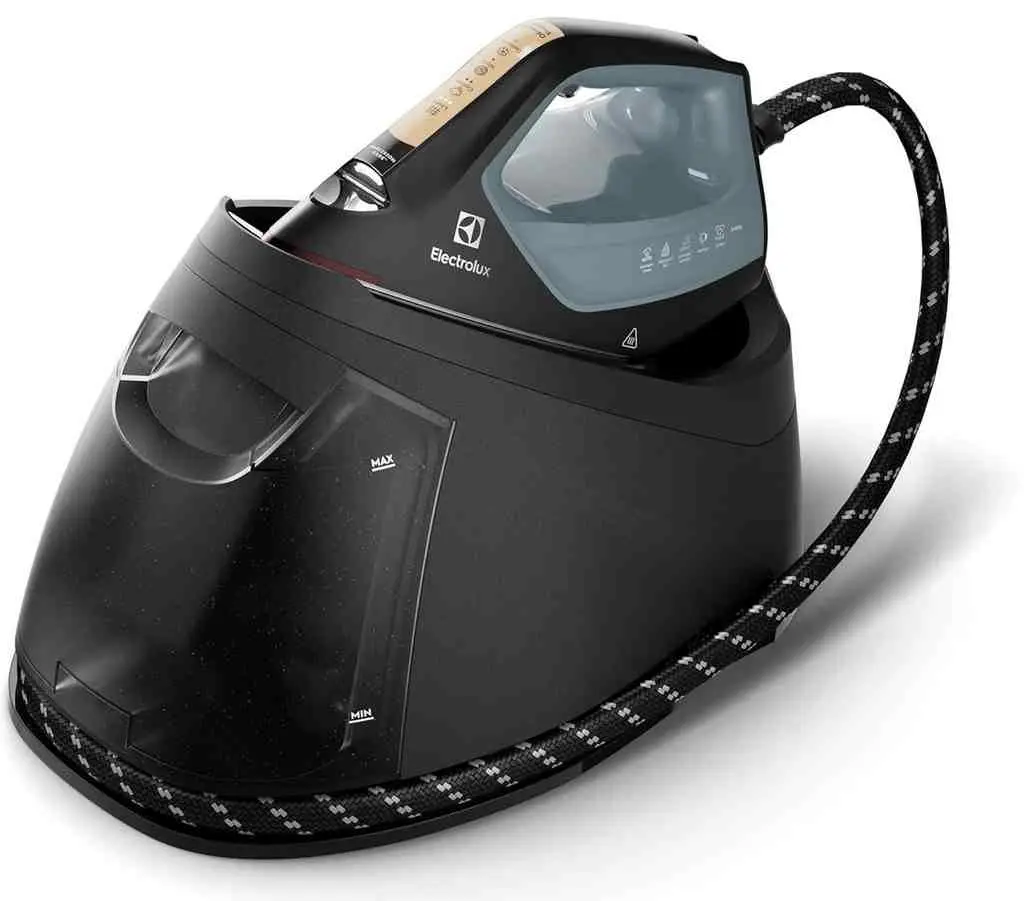 Fier de călcat cu aburi Electrolux E8ST2-8OG, negru