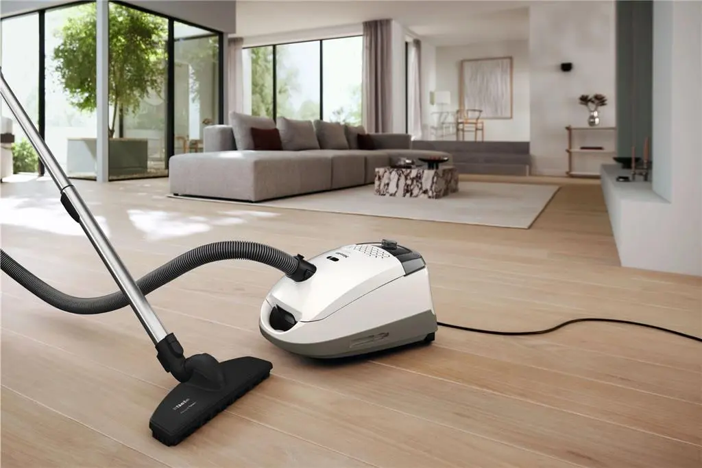 Aspirator cu curațare uscata Miele Guard S1 Parquet Flex BRWS, alb