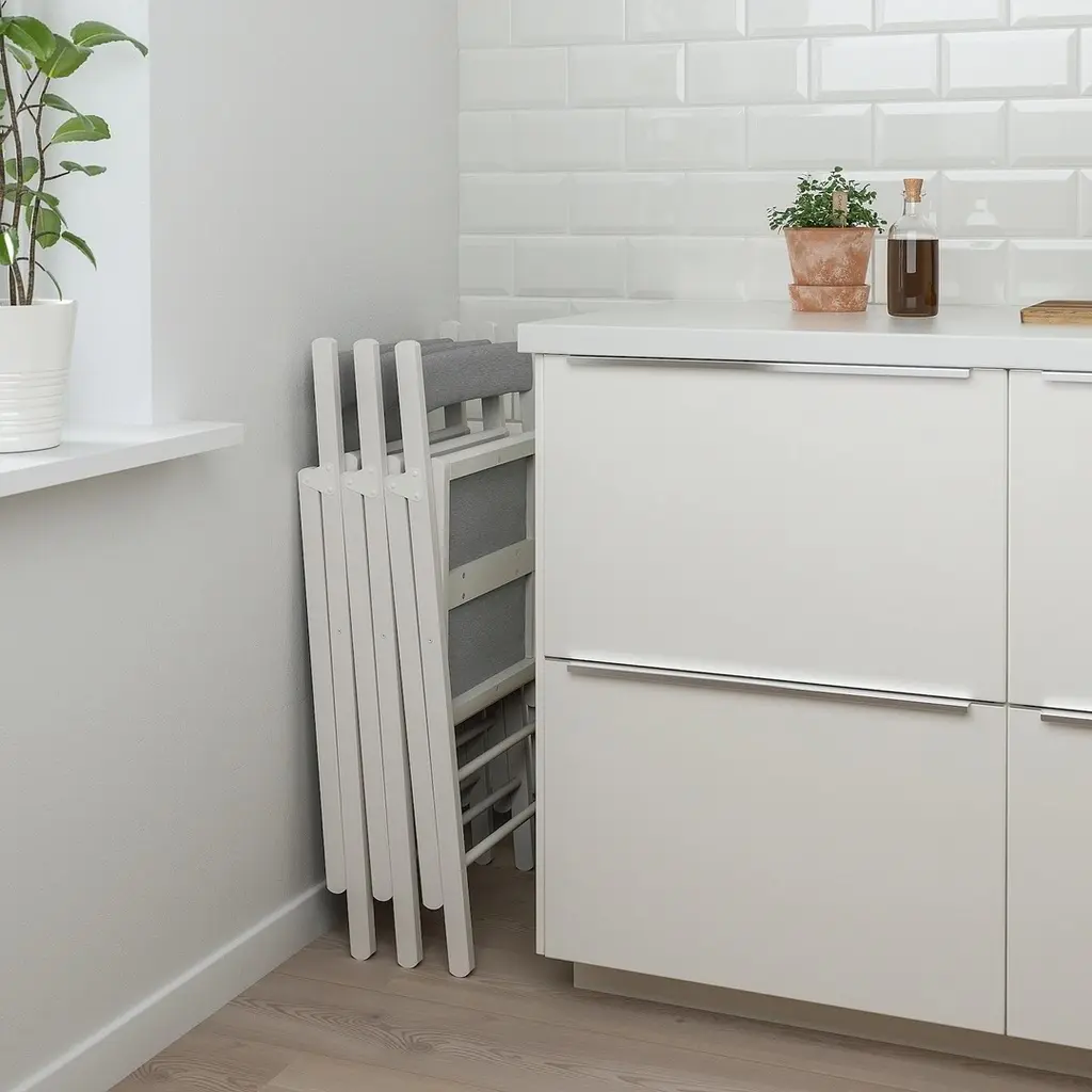 Стул IKEA Terje складной, белый/книса серый