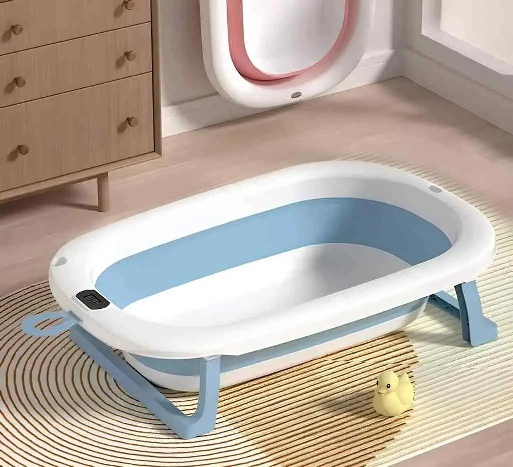Складная ванночка 4Play Tiny Whale, белый/голубой на tehnoparc.md Складная ванночка 4Play Tiny Whale, белый/голубой