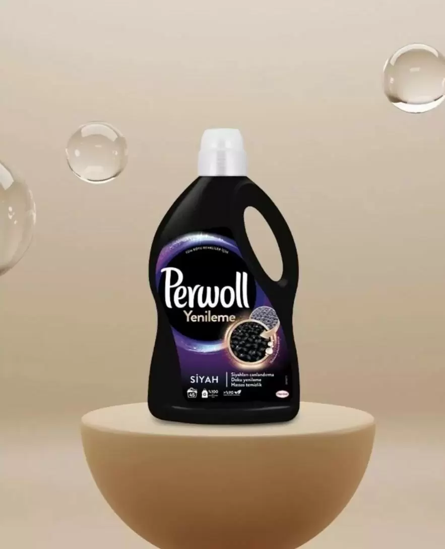 Detergent lichid Perwoll Yenileme Black 3L