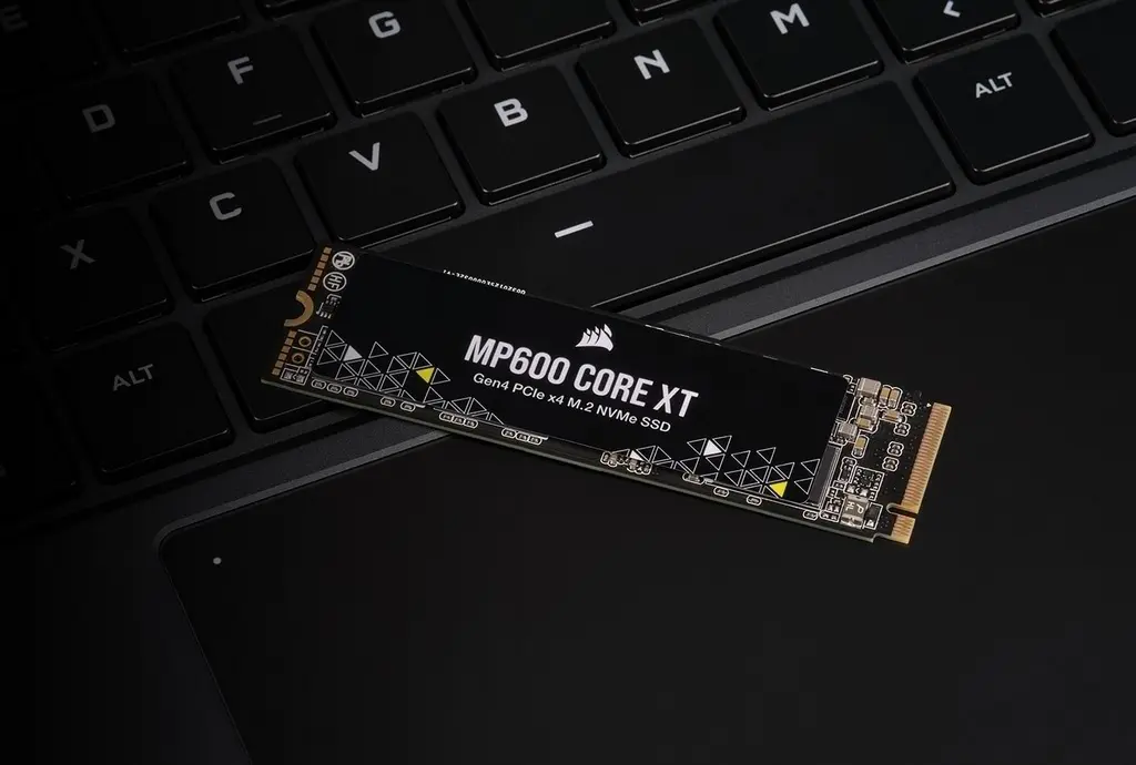 Disc rigid SSD Corsair MP600 Core XT NVMe, 1TB
