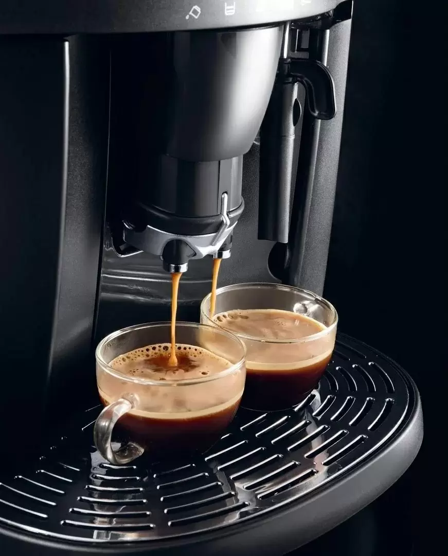 Espressor Delonghi ESAM 4000.B Magnifica, negru