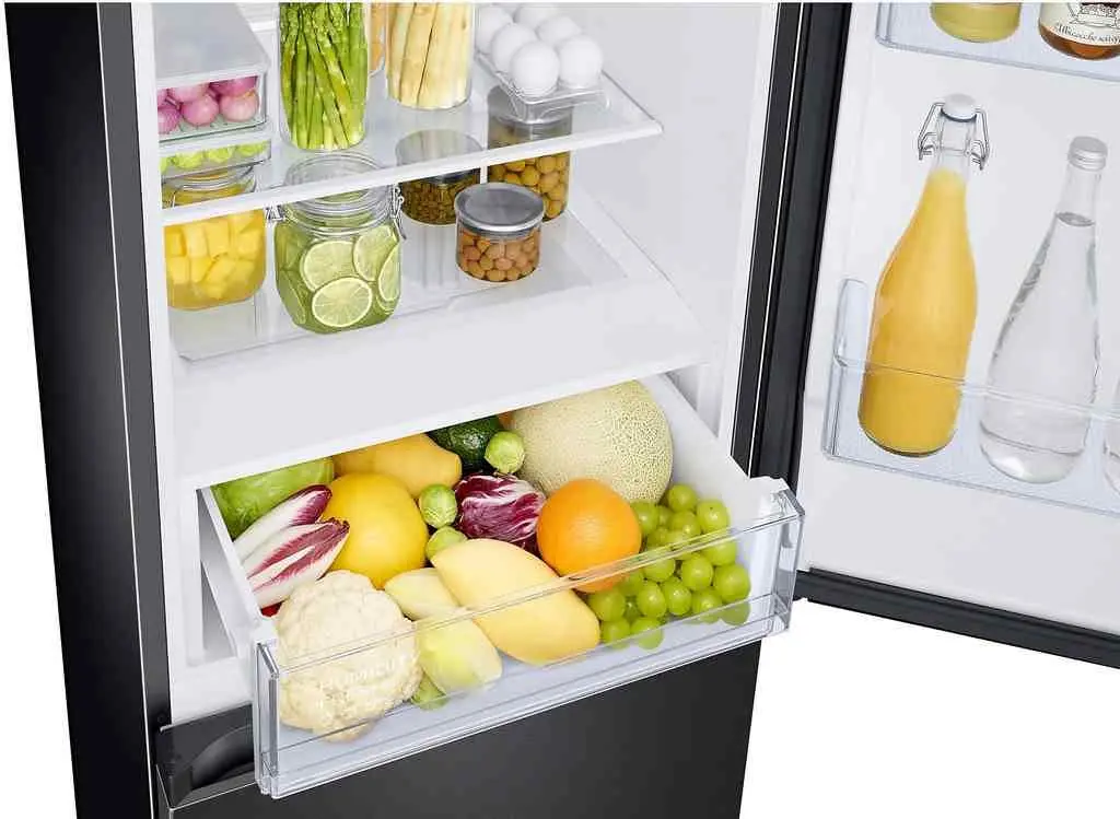 Холодильник Samsung RB34C672DBN/EF, черный