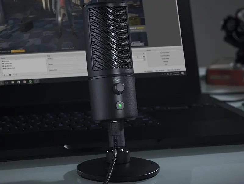 Microfon Razer Seiren X, negru