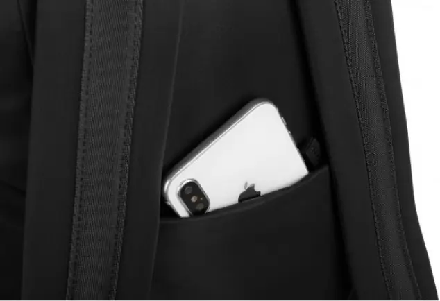 Рюкзак Tucano Flat Slim M, черный