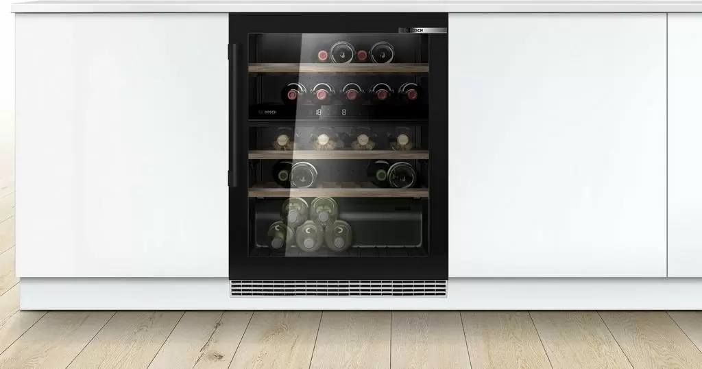 Встраиваемый винный шкаф Bosch KUW21AHG0, черный