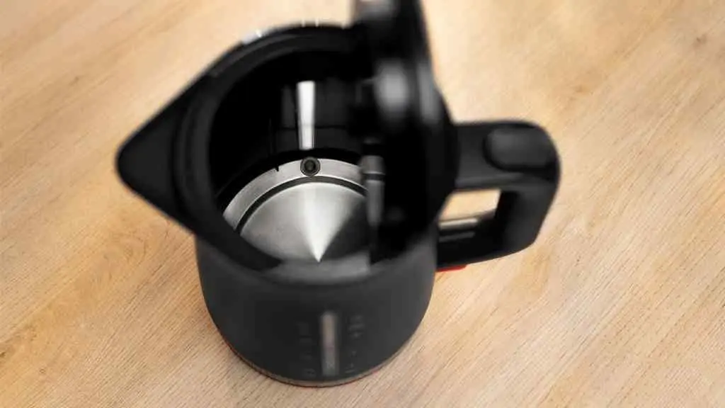 Fierbător de apă Bosch TWK4M223, negru