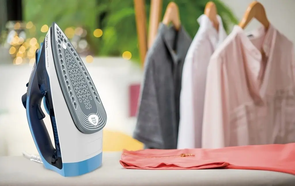 Утюг Tefal FV2865E0, синий