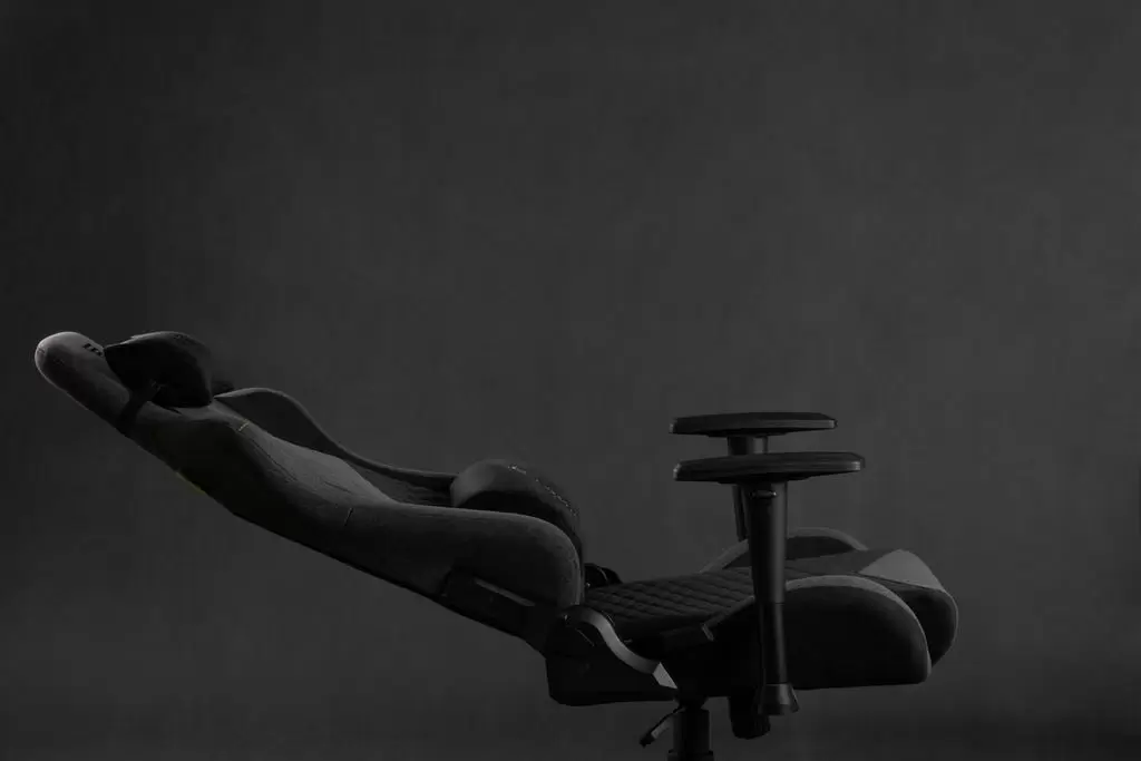 Геймерское кресло Sense7 Spellcaster Senshi Edition XL Fabric, серый