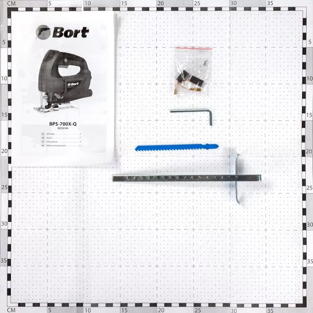 Электролобзик Bort BPS-700X-Q