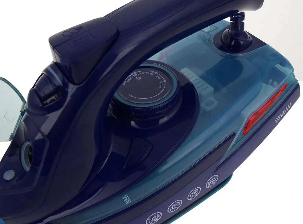 Fier de călcat Saturn ST-CC7128, albastru