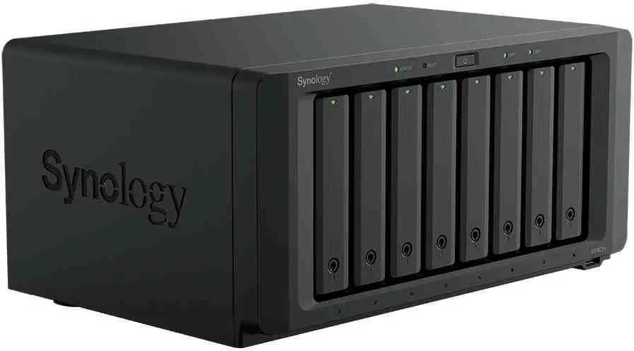 NAS Server Synology DS1825+