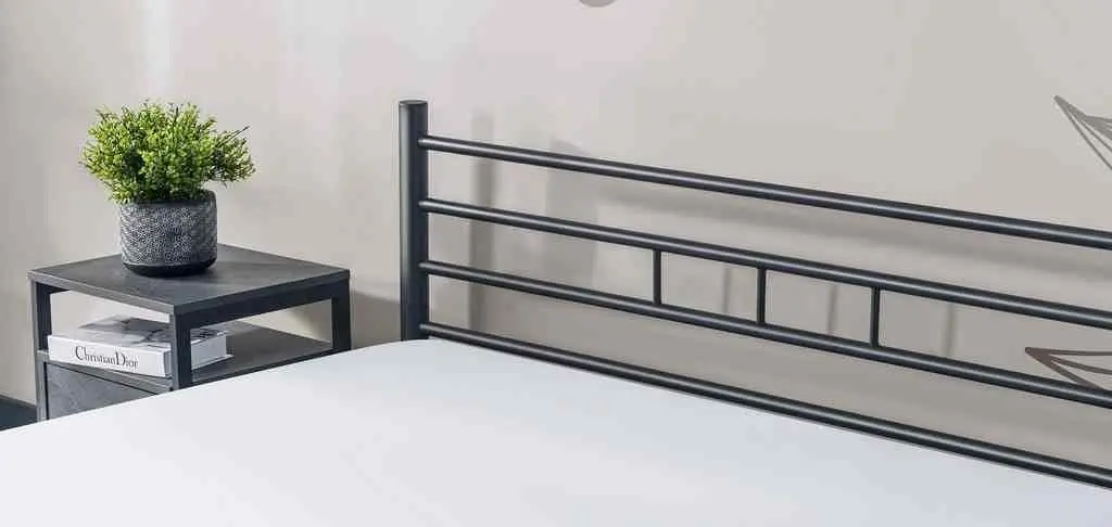 Кровать Evger K-70 160x200cm, черный