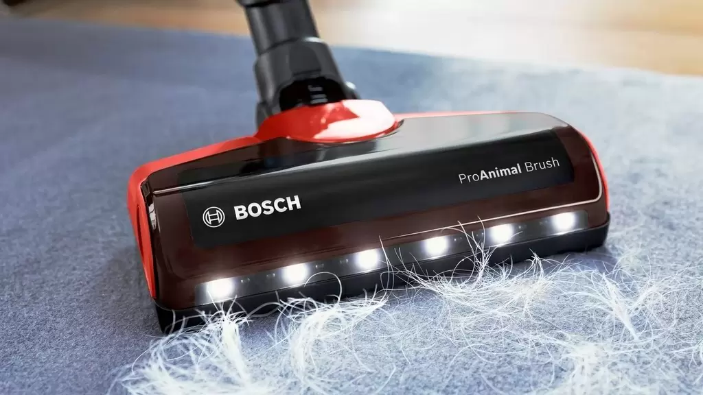 Вертикальный пылесос Bosch BBS711ANM, красный