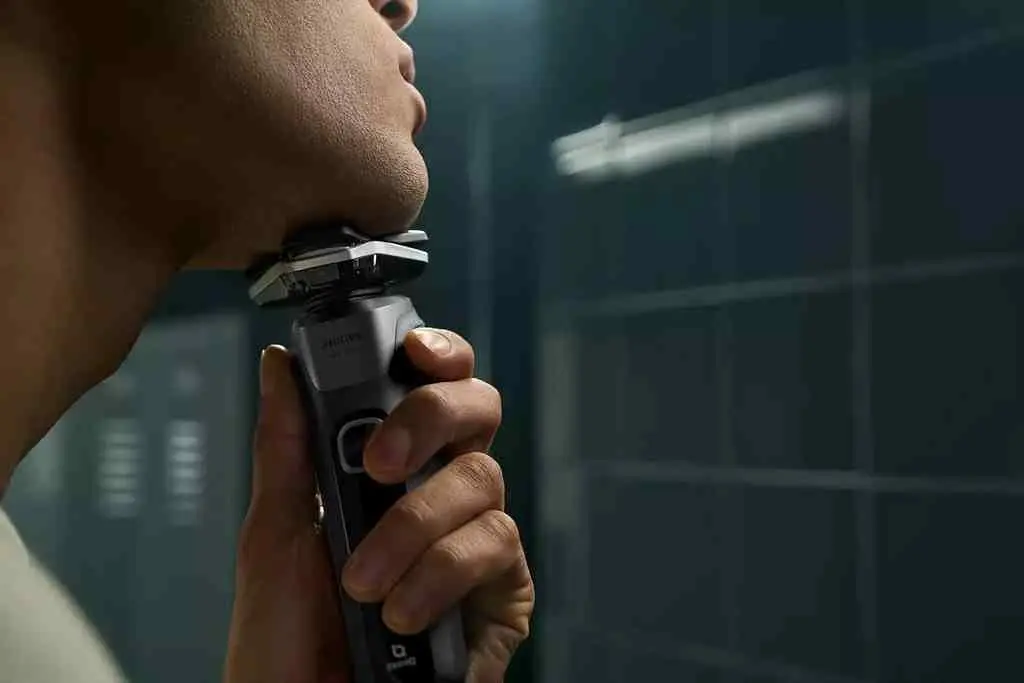 Электробритва Philips S5887/30, черный