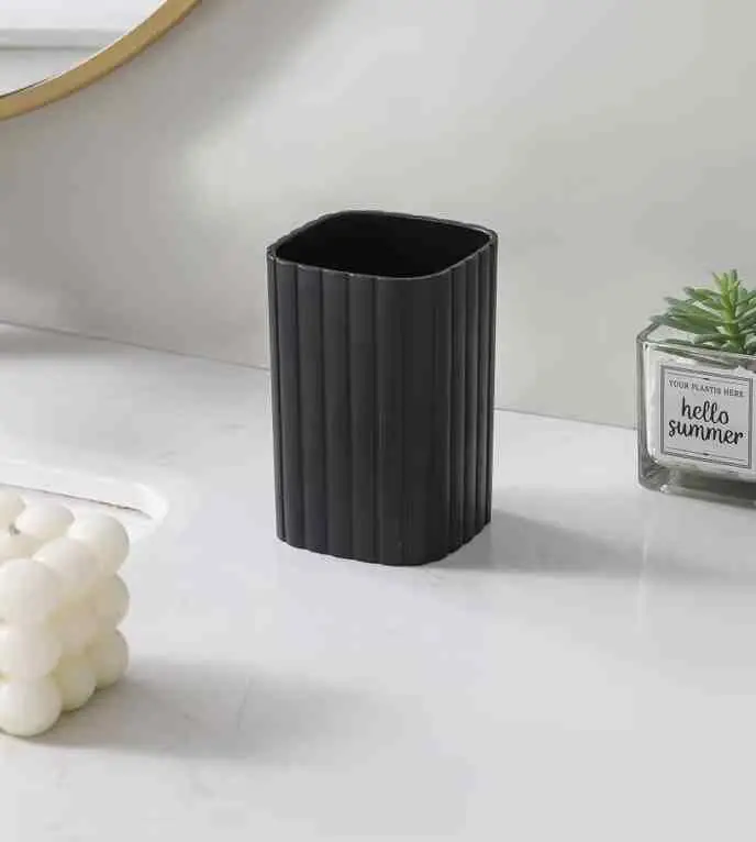 Set pentru baie 4Life Modern Style, negru