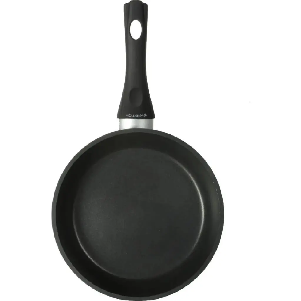 Tigaie Ambition Magnat 20cm, negru pe tehnoparc.md Tigaie Ambition Magnat 20cm, negru