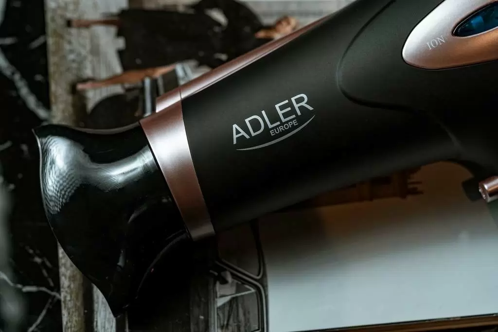 Uscător de păr Adler AD-2248, negru/roz
