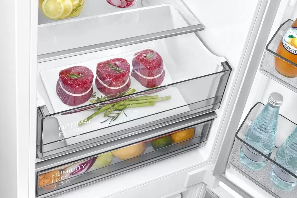 Встраиваемый холодильник Samsung BRB307054WW/UA, белый