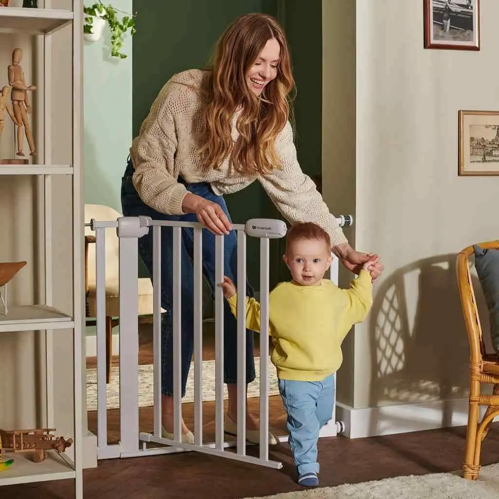 Porți de siguranță KinderKraft Lock Go, alb