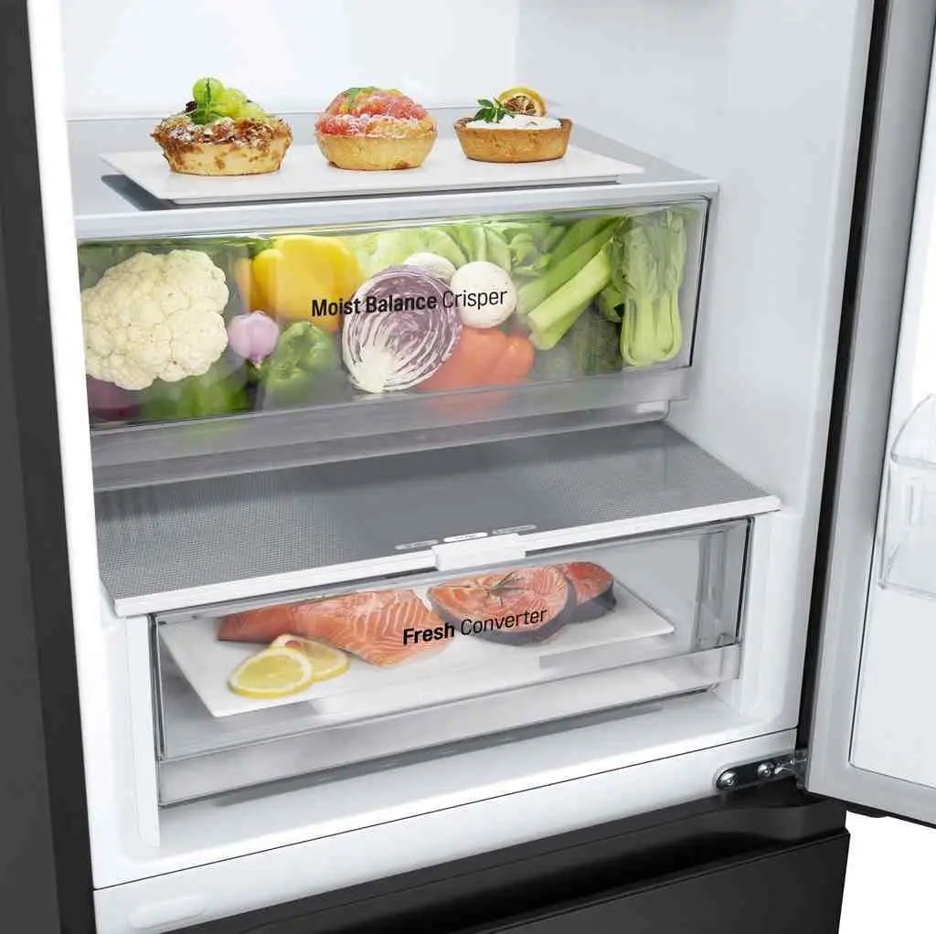 Холодильник LG GBV3200DEP, черный