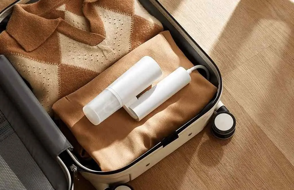 Aparat manual de călcat cu aburi Xiaomi Handheld Garment Steamer, alb