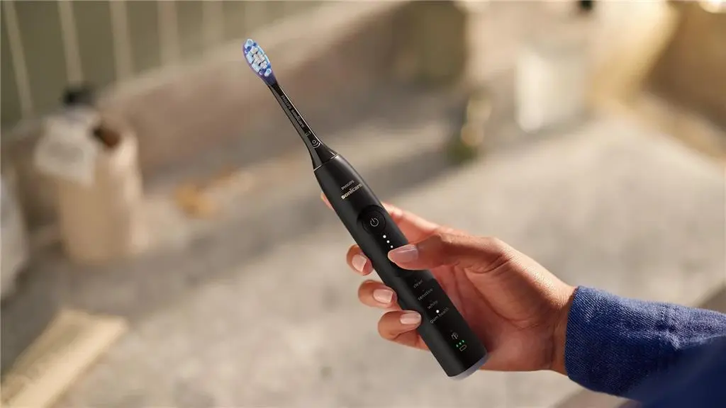 Электрическая зубная щетка Philips HX7421/01, черный на tehnoparc.md Электрическая зубная щетка Philips HX7421/01, черный
