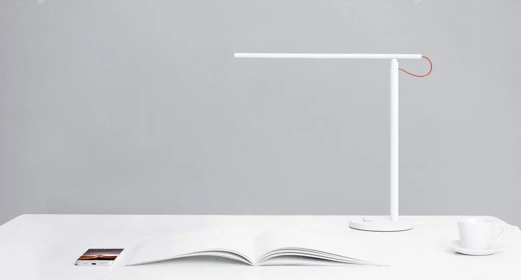 Настольная лампа Xiaomi Mi LED Desk Lamp, белый