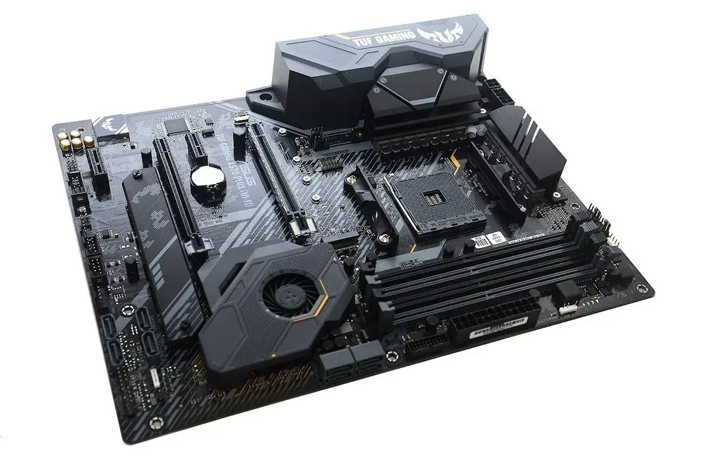 Материнская плата Asus TUF Gaming X570-PLUS Wi-Fi на tehnoparc.md Материнская плата Asus TUF Gaming X570-PLUS Wi-Fi
