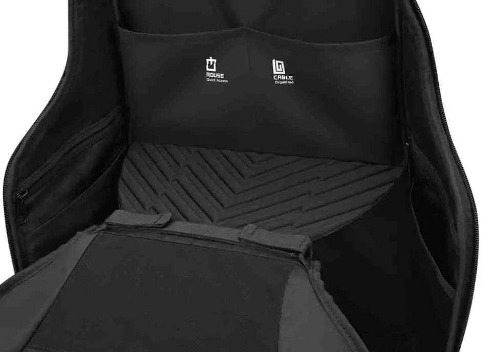 Рюкзак Lenovo Legion Gaming Backpack GB700, черный
