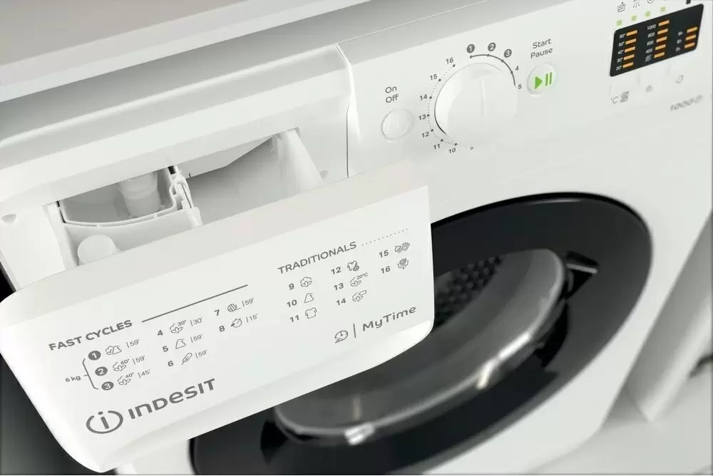 Maşină de spălat rufe Indesit OMTWSA 61053 WK EU, alb
