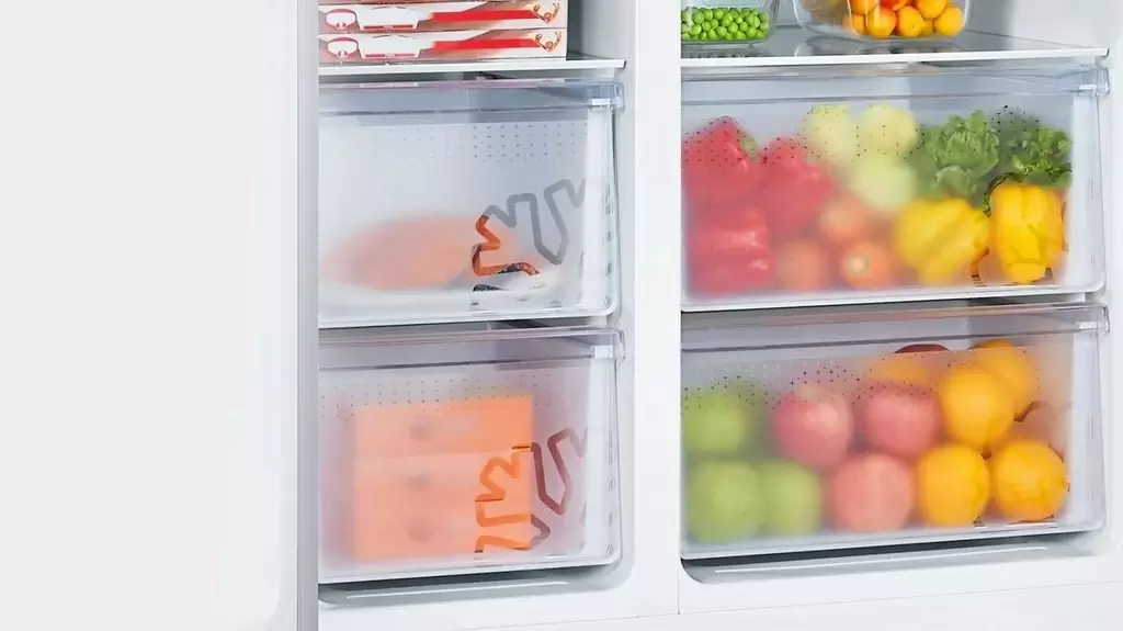 Холодильник Hisense RS677N4AWF, белый