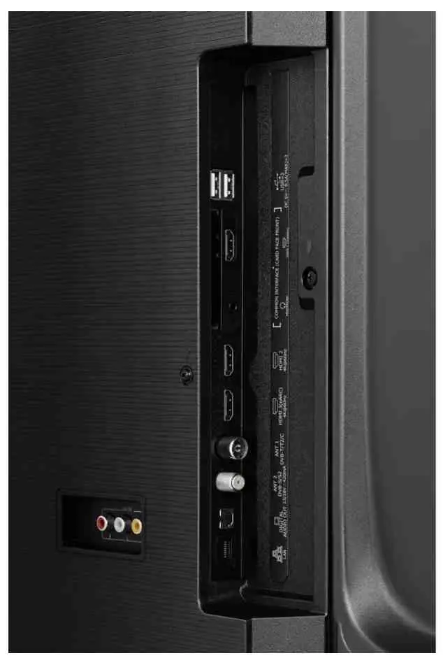 Телевизор Hisense 55E7Q, черный