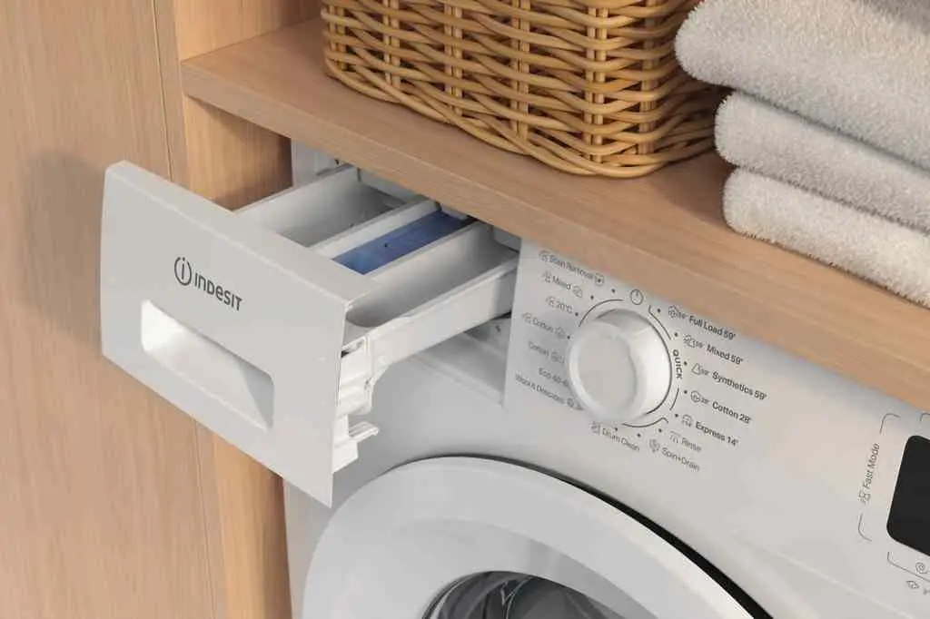 Стиральная машина Indesit IM 762 MY, белый на tehnoparc.md Стиральная машина Indesit IM 762 MY, белый