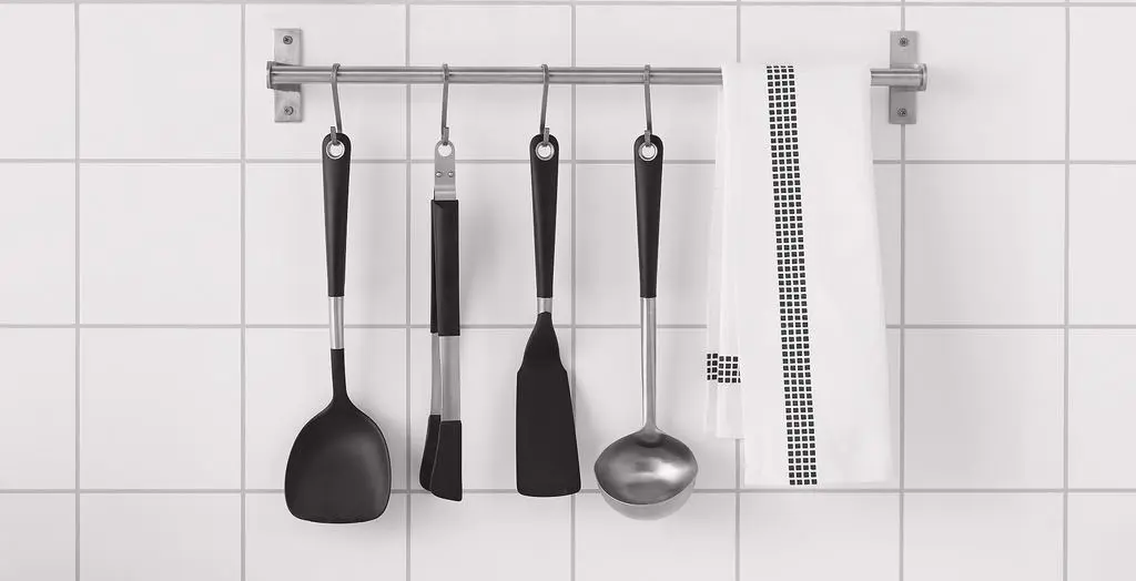 Лопатка IKEA 365+ Hjalte 33см, черный