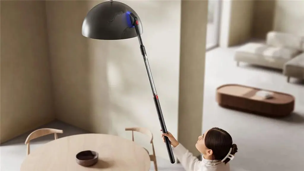 Вертикальный пылесос Dyson 492689-01, черный