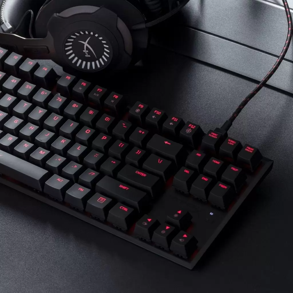 Клавиатура HyperX Alloy FPS Pro, черный