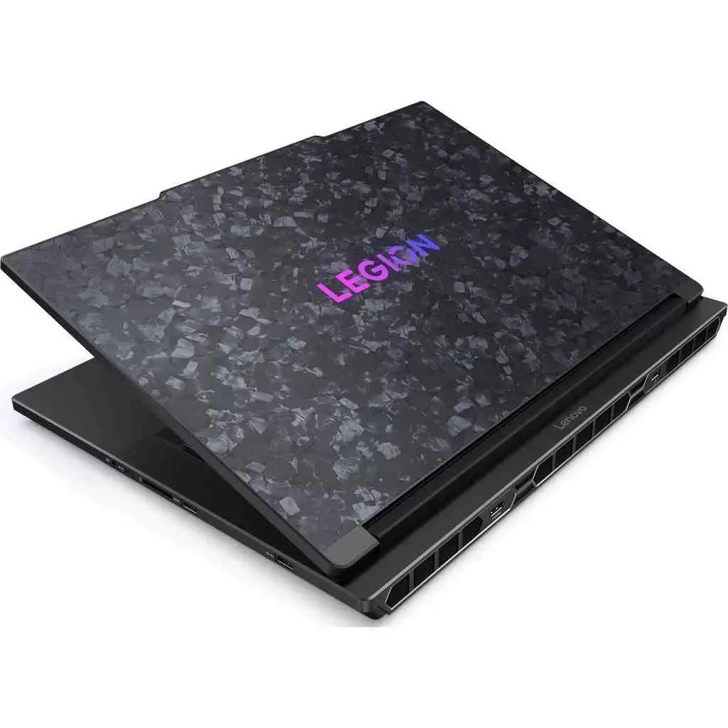 Ноутбук Lenovo Legion 9 18IAX10 (18.0"/4K/Core Ultra 9 275HX/64GB/2TB/GeForce RTX 5090 24GB), черный
