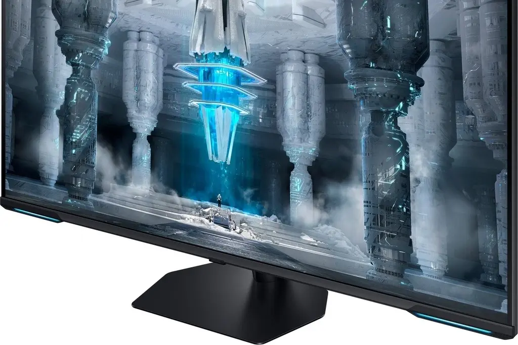 Монитор Samsung Odyssey Neo G7 S43CG700, белый
