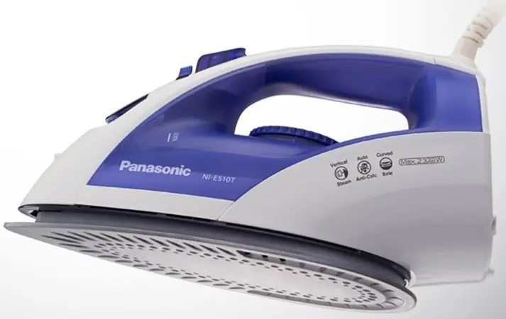 Утюг Panasonic NI-E510TDTW, белый/синий