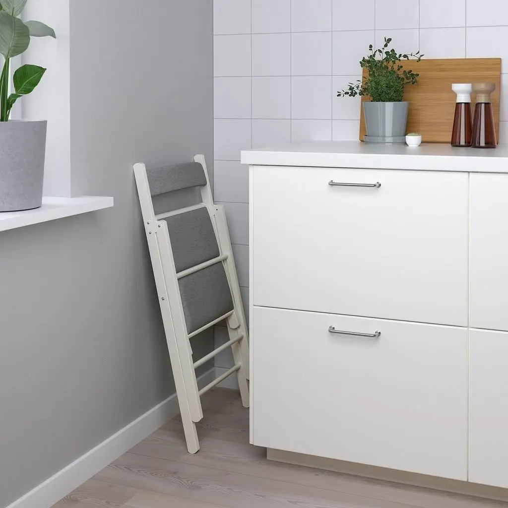 Scaun IKEA Frosvi, alb/knisa gri