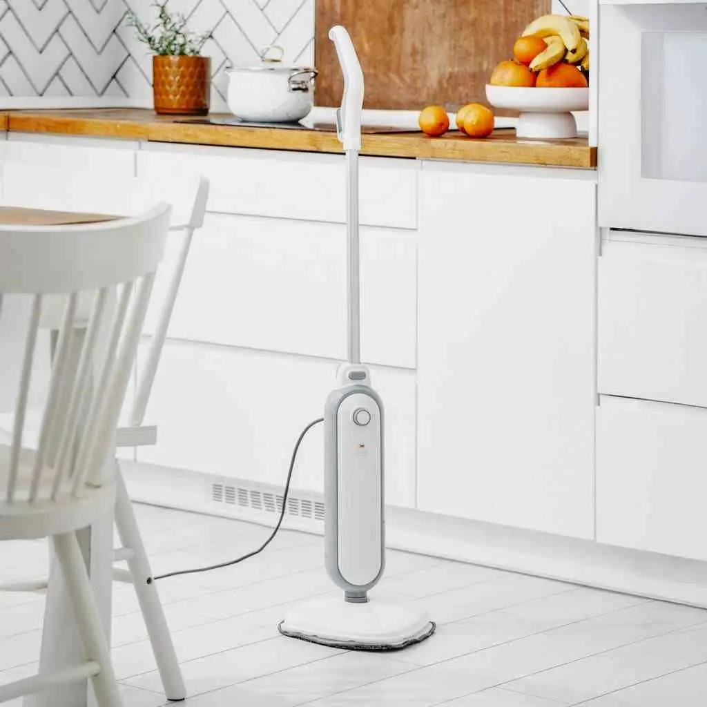 Mop cu aburi Adler AD-7057, alb
