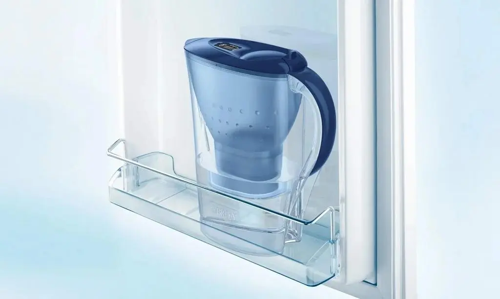 Filtru de apă tip cană Brita Marella + filtru Maxtra Pro Pure Performance, albastru