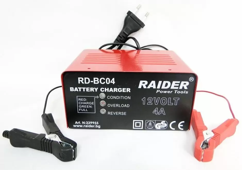 Încărcător de baterie auto Raider RD-BC04, roșu