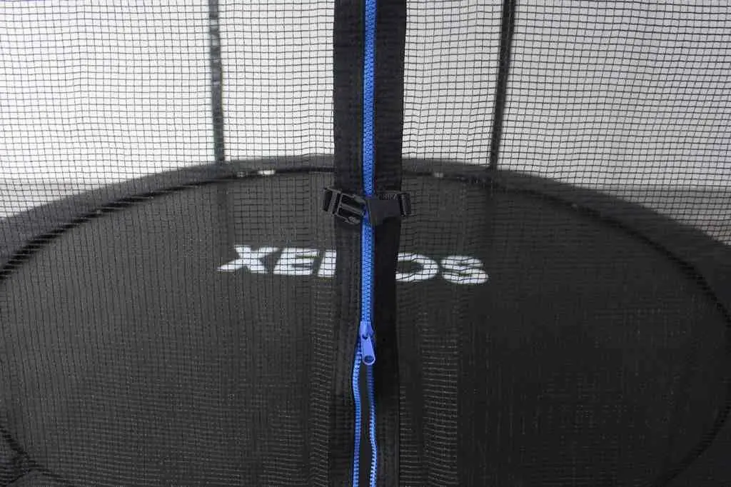 Батут Xenos XT-6FT 183cm, черный/синий