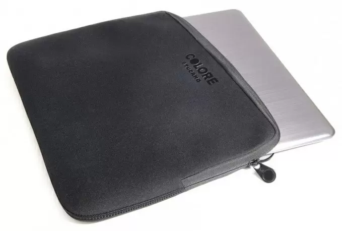 Geantă pentru laptop Tucano Colore 17.3", negru