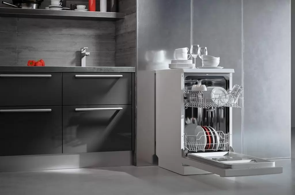 Посудомоечная машина Heinner HDW-FS6062WE++, белый