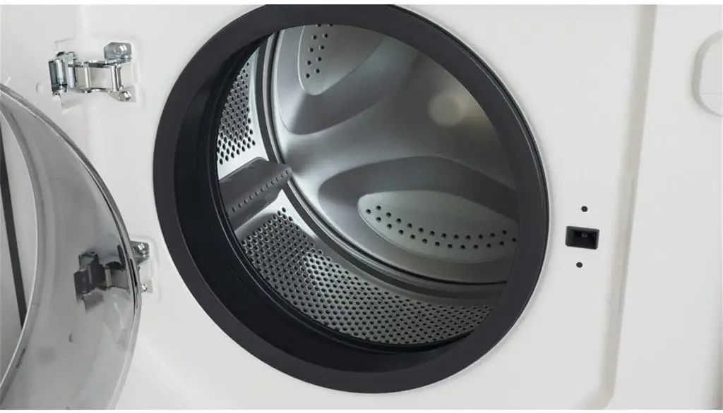 Встраиваемая стиральная машина Whirlpool BI WDWG 751482 EU N, белый